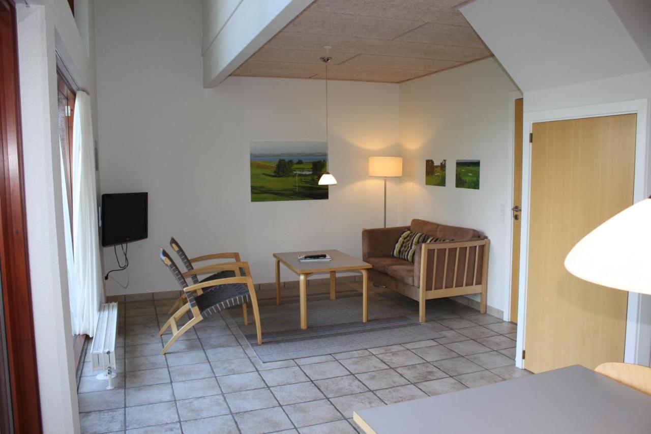 Hjarbaek Fjord Golfcenter Apartamento Skals Exterior foto